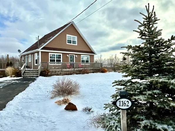 1162 New Glasgow Rd, Charlotte Parish, PE C1E 0T1