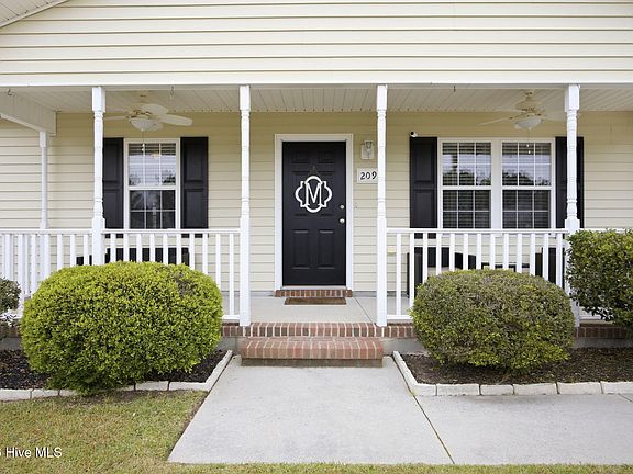 3rd image of 209 Snowden Court