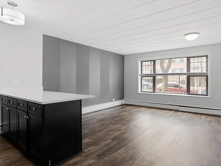 6007 N Kenmore Ave — Photo 4