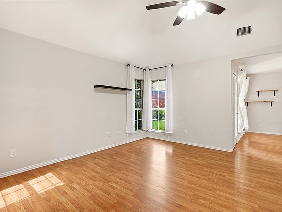 2nd image of 7864 Abbey Rd