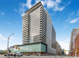324 Laurier Ave W #1806, Ottawa, ON K1P 0A4