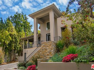 3676 Buena Park Dr, Studio City, CA 91604