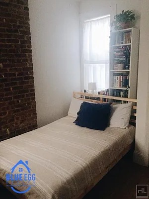 Rented by Blue Egg Realty Corp | media 31