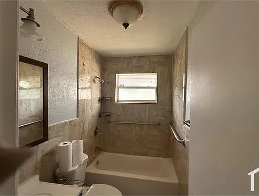 8350 NW 26th Pl — Photo 6