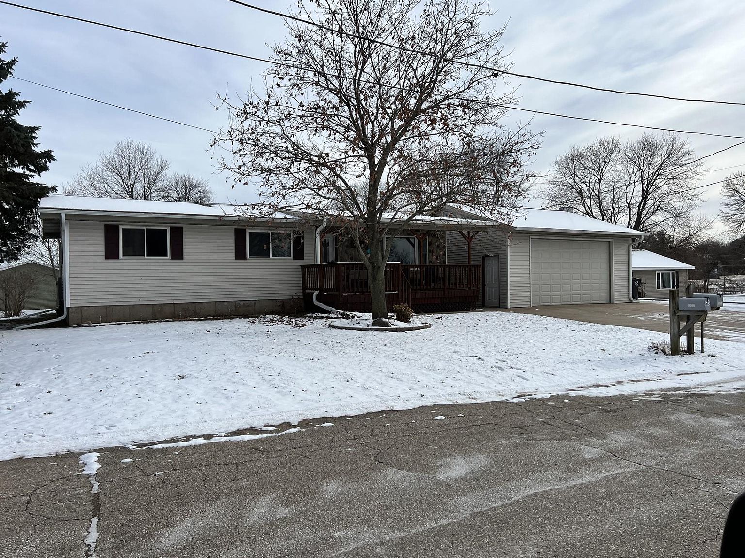 510 2nd St, Weyauwega, WI 54983 MLS 50284685 Zillow