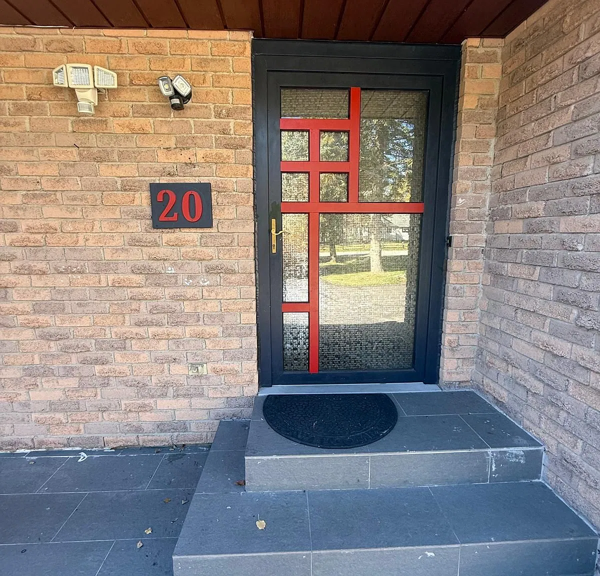 4 bed, $3,200 — Photo 3