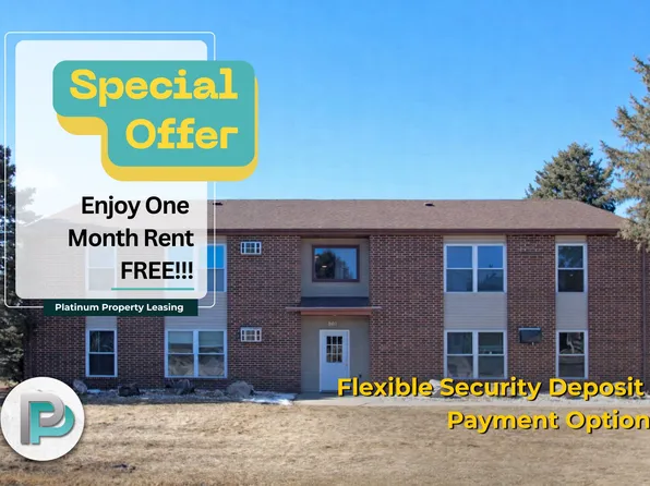 801 Clover Ct, Northwood, IA