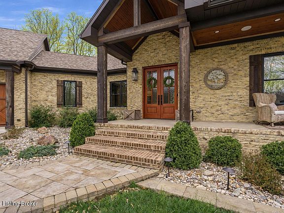 4th image of 640 River Edge Rd