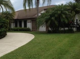 1331 Claret Ct, Fort Myers, FL 33919