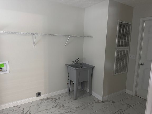 2nd image of 3521 Cabin Creek Rd