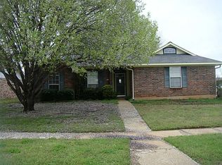 2219 Gen.taylor Pl, Bossier City, LA 71112
