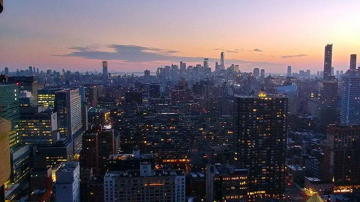 Rented by R New York | media 35