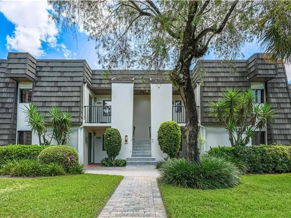 1668 Spoonbill LN #B, NAPLES, FL 34105