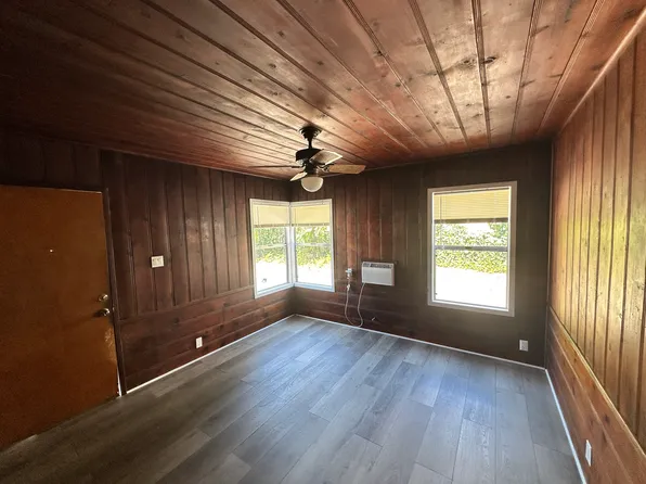 7650 Day St #1, Tujunga, CA 91042