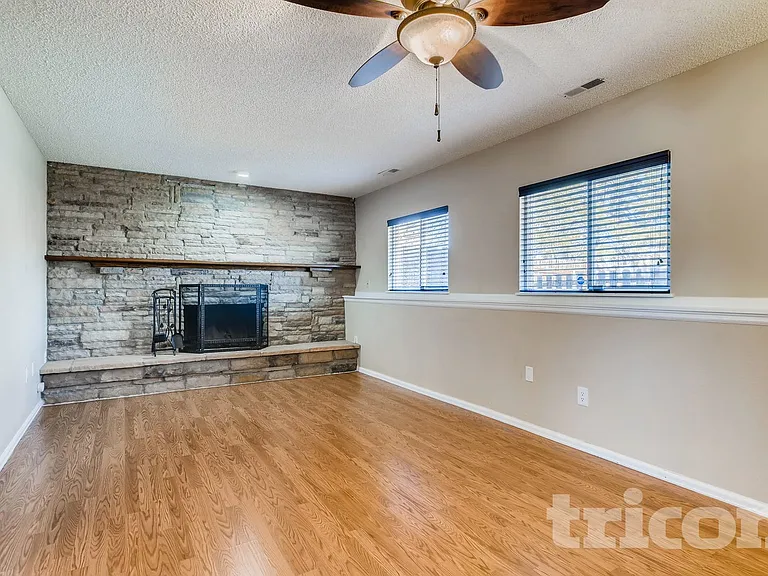 2674 Deliverance Dr — Photo 9