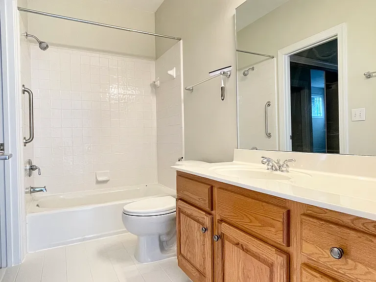 Second level-bathroom