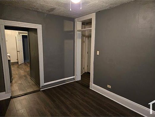 2nd image of 10508 S Maryland Ave Floor 3