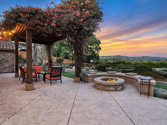 3rd image of 1660 San Rafael Way