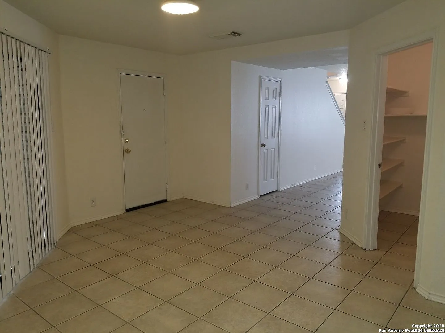 3 Bedroom Home in Gated Community Medical Center — Photo 3