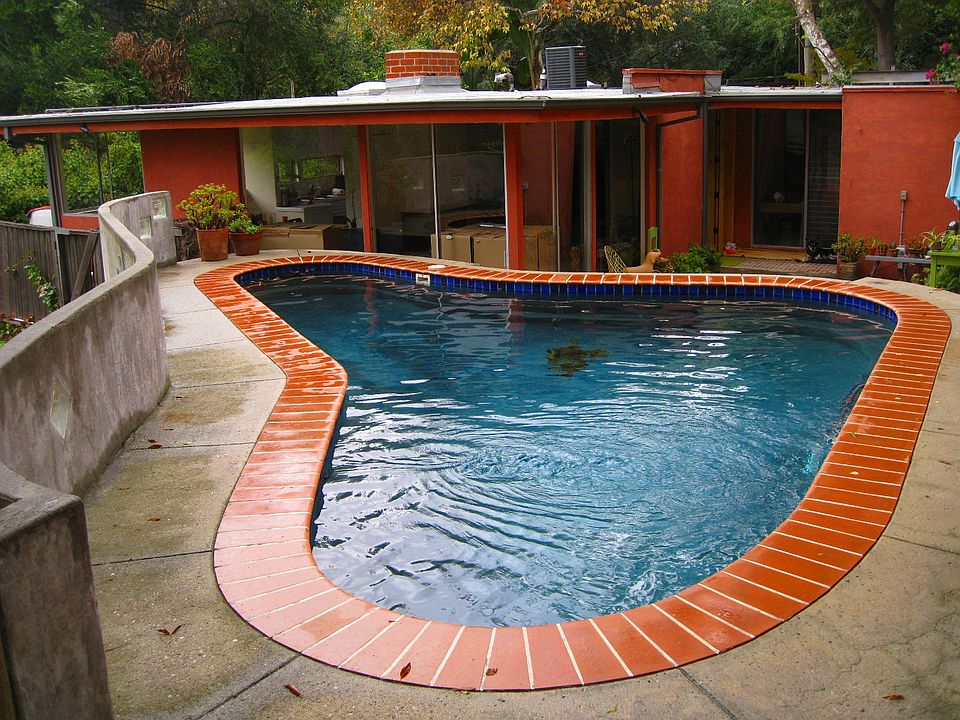 Pool shot