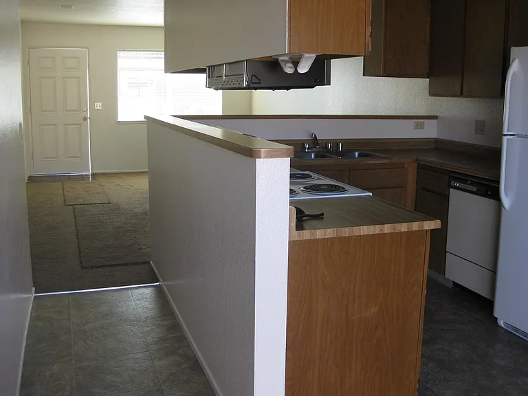 2510 Hartnell Ave #11 — Photo 6
