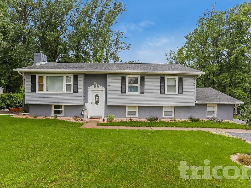 1st image of 806 Lynn Lee Dr