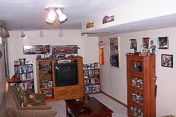 5th image of 4011 Berkshire Ave