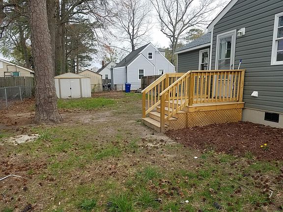 2nd image of 722 Sedgefield Dr