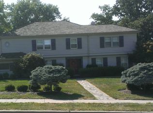 6881 Elbrook Ave, Cincinnati, OH 45237