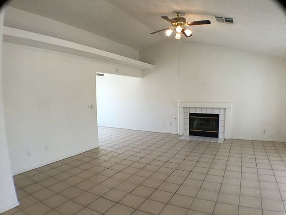 4th image of 1622 Sunrise View Dr