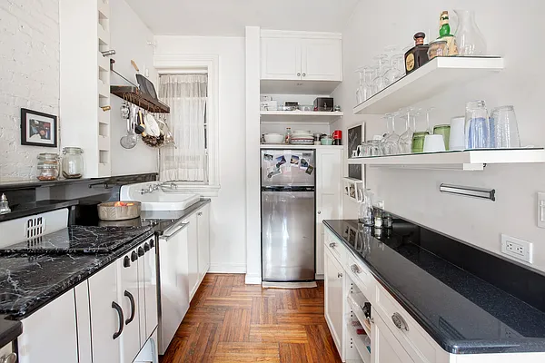 Rented by Douglas Elliman | media 10