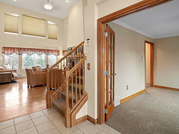 4th image of 10110 N Moss Ln