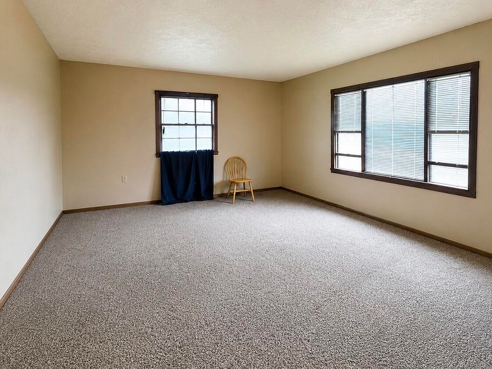 2nd image of 6340 Dietz Rd