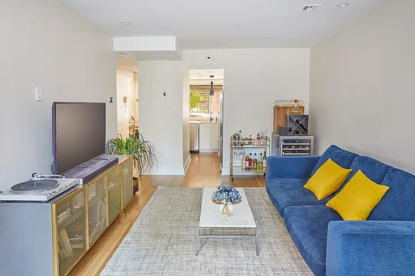 Rented by Compass | media 1