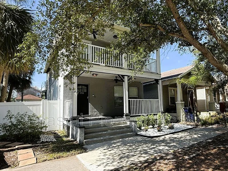 3 bed, 2.5 bath, 1498 sqft, $3,000 — Photo 3