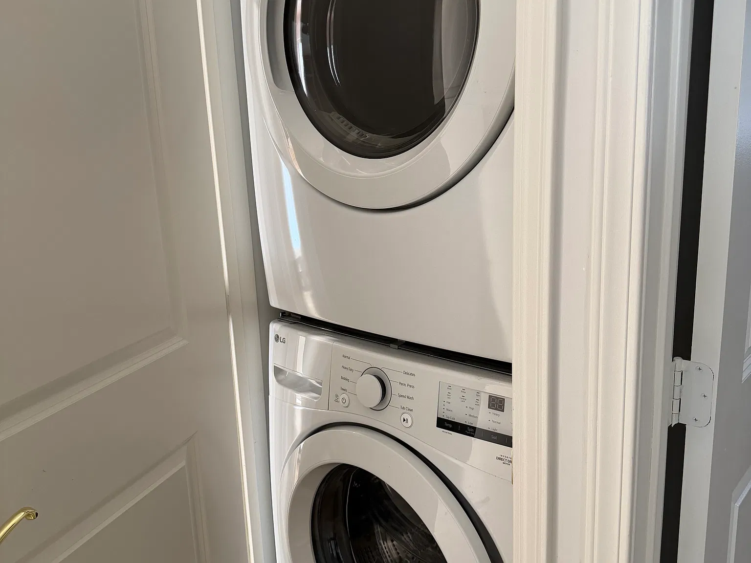 2 bed, 1000 sqft, $3,000 — Photo 4
