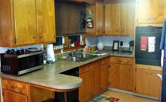 3rd image of 312 Stenzil St
