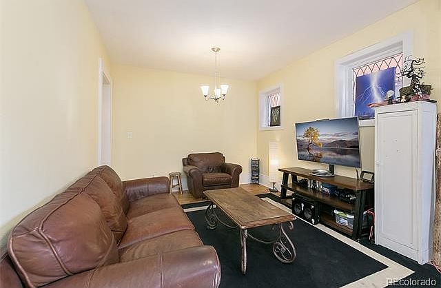1st image of 1410 Columbine St APT 1
