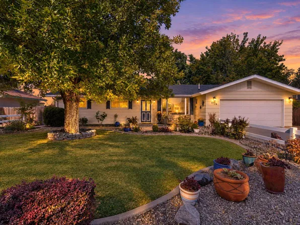 4704 Hope St, Klamath Falls, OR 97603