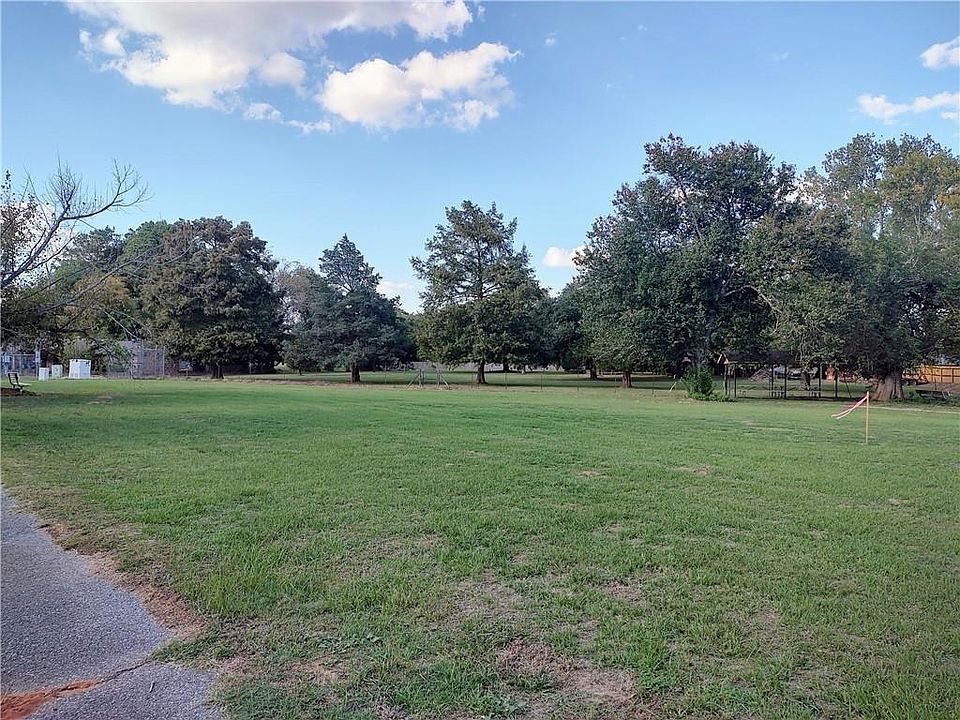 2nd image of Salter St Lot B-1