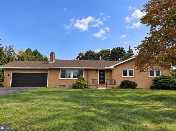 325 Donna Ln, York, PA 17403