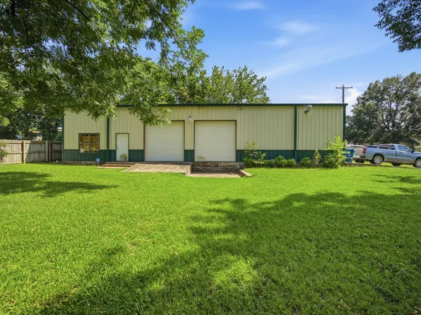 1406 N Hickory St, McAlester, OK 74501