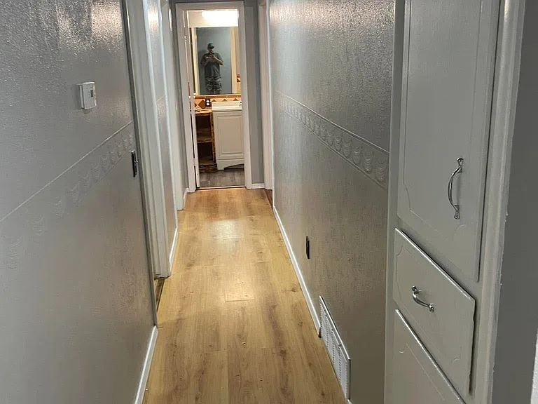 403 E Tenneppe — Photo 14