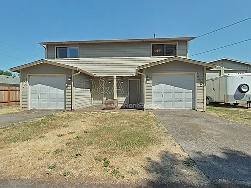2525 NW Grant Ave Photo 1