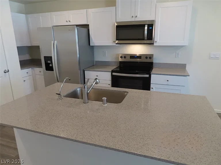 1901 Nydia Vista St — Photo 11