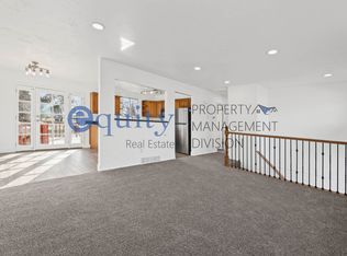 8537 S Ray Cir, Sandy, UT 84094