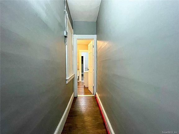 5th image of 70 Griggs St #3W