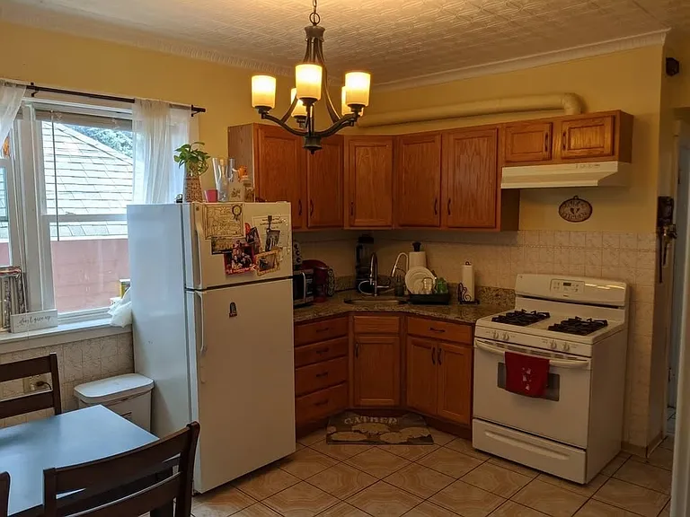 2131 N Lorel Ave #1 — Photo 6