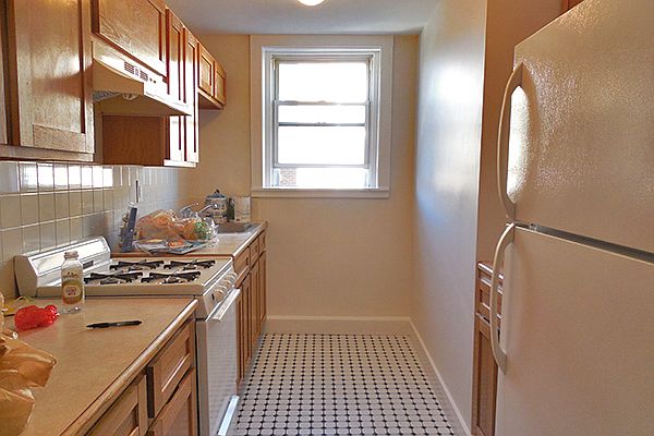1st image of 260 Washington St #37