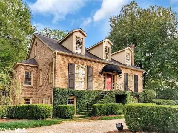 99 Hillwood Rd, Mobile, AL 36608